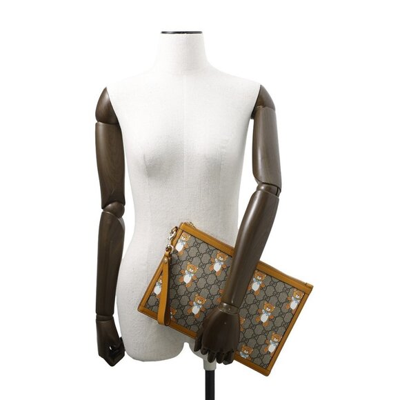 GUCCI KAI x GUCCI Teddy Bear GG Supreme Clutch Bag PVC/Leather Yellow/Beige - Picture 3 of 11